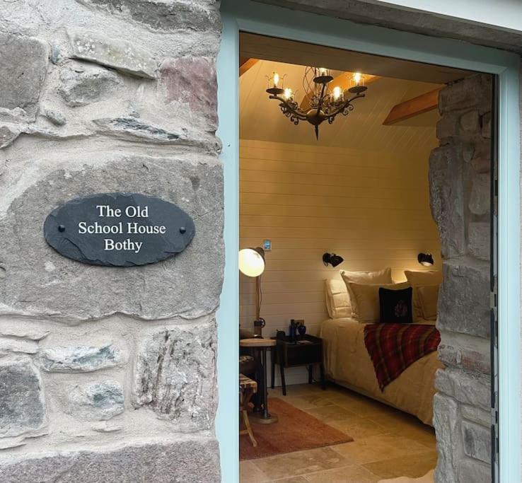 Charming Stone Bothy At Loch Lomond Villa Luss Exterior photo